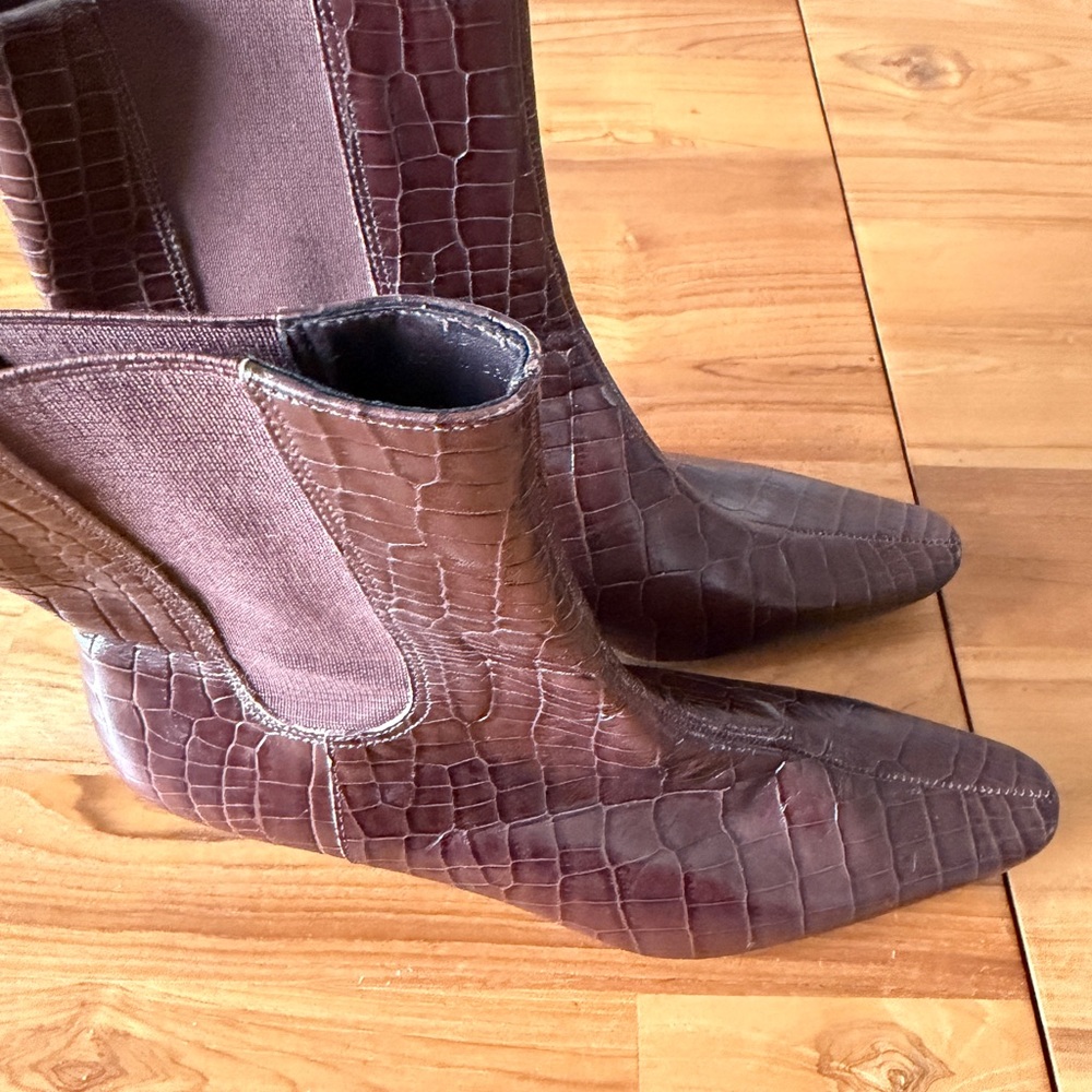 Talbots Elegant Brown Crocodile-Patterned Ankle B… - image 8